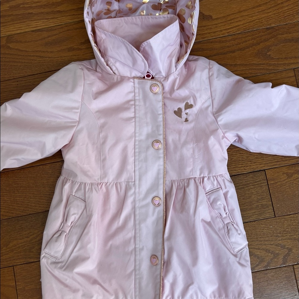 Rain coat